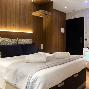 Hotell Daos & Terrace, Marbella